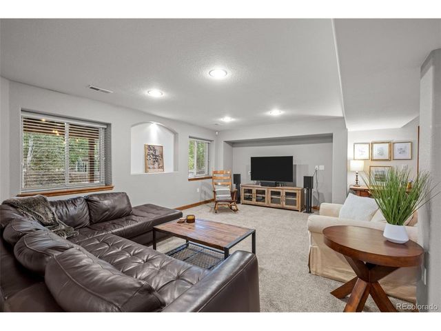 14192 W Evans Cir, Lakewood, CO 80228