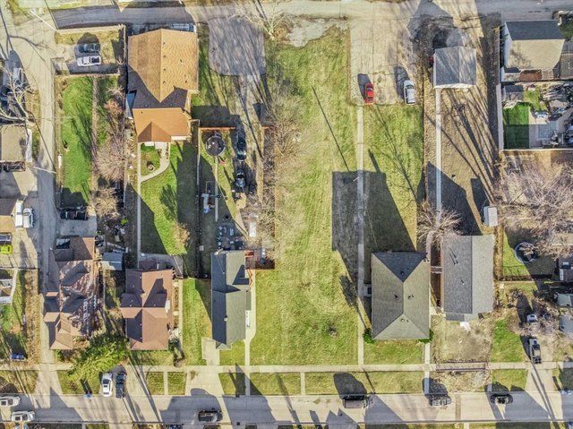 2130 Lewis Avenue, North Chicago, IL 60064