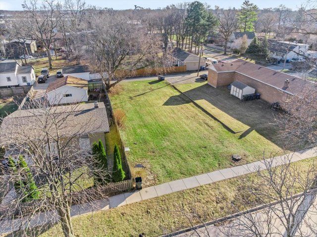 2130 Lewis Avenue, North Chicago, IL 60064