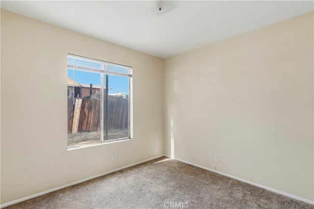 40015 172nd E, Palmdale, CA 93591