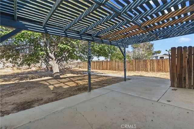 40015 172nd E, Palmdale, CA 93591