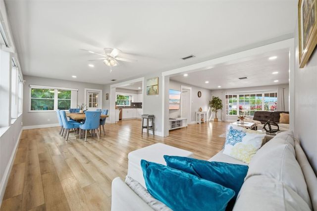 2036 W RIDGE DRIVE, Clearwater, FL 33763