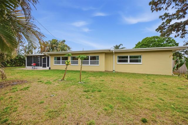 2036 W RIDGE DRIVE, Clearwater, FL 33763