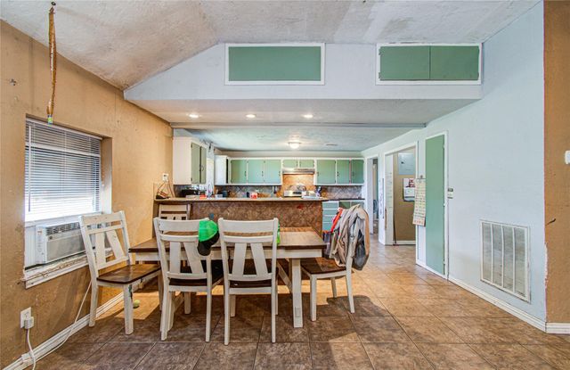 1246 Drymalla Road, Cat Spring, TX 78933