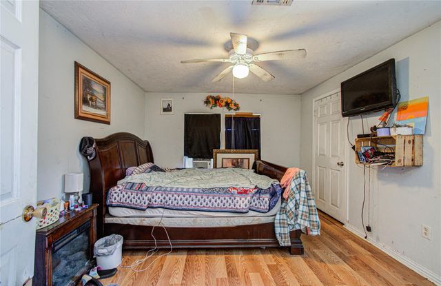 1246 Drymalla Road, Cat Spring, TX 78933