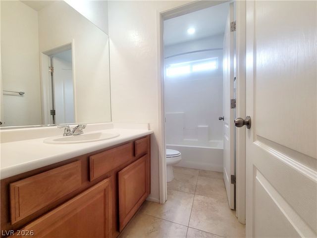 7492 Perla Del Mar Avenue, Las Vegas, NV 89179