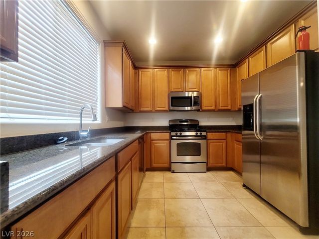 7492 Perla Del Mar Avenue, Las Vegas, NV 89179