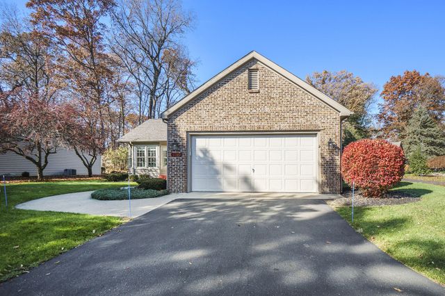 7795 W Saint Andrews Circle, Portage City, MI 49024