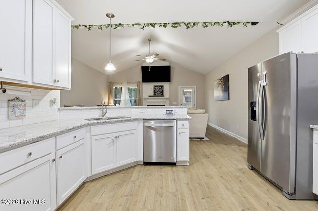 111 Oak Street, Pine Level, NC 27568