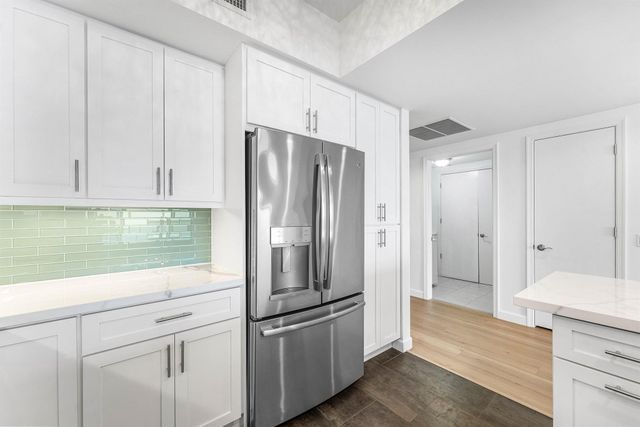 2650 Lake Shore Drive 1503, Riviera Beach, FL 33404