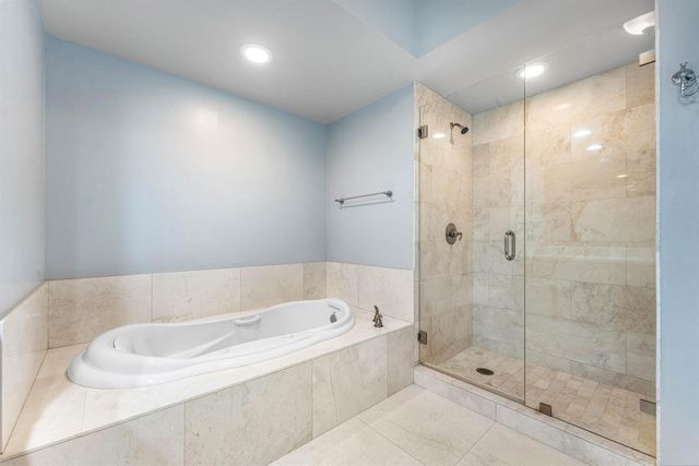 2650 Lake Shore Drive 1503, Riviera Beach, FL 33404