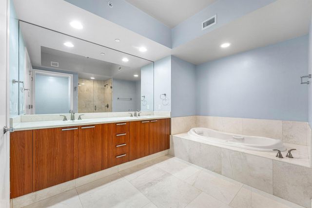 2650 Lake Shore Drive 1503, Riviera Beach, FL 33404