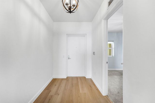 2650 Lake Shore Drive 1503, Riviera Beach, FL 33404