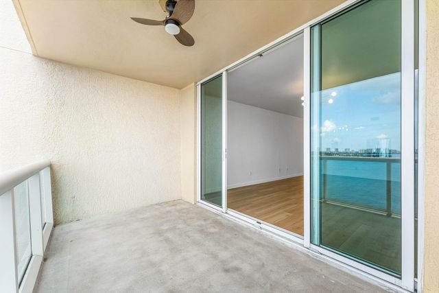 2650 Lake Shore Drive 1503, Riviera Beach, FL 33404