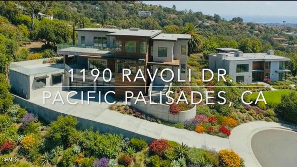 1190 Ravoli Drive, Los Angeles, CA 90272
