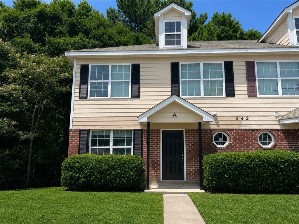 842 Store House Court A, Monroe, GA 30655