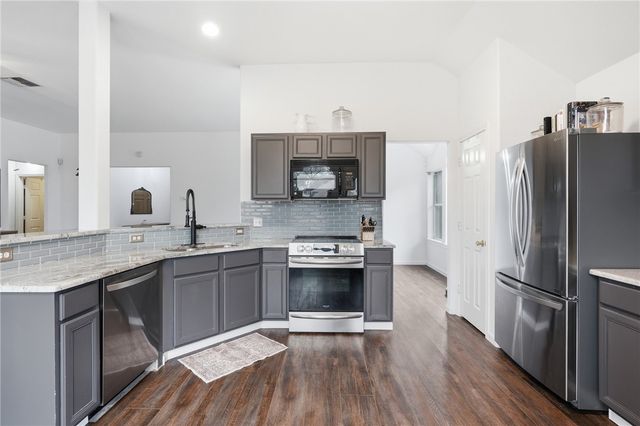 7218 Gingerberry Dr, Corpus Christi, TX 78414