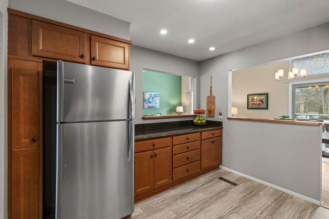 149 Birnamwood Drive, Burnsville, MN 55337