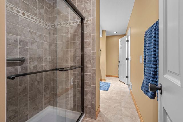 149 Birnamwood Drive, Burnsville, MN 55337