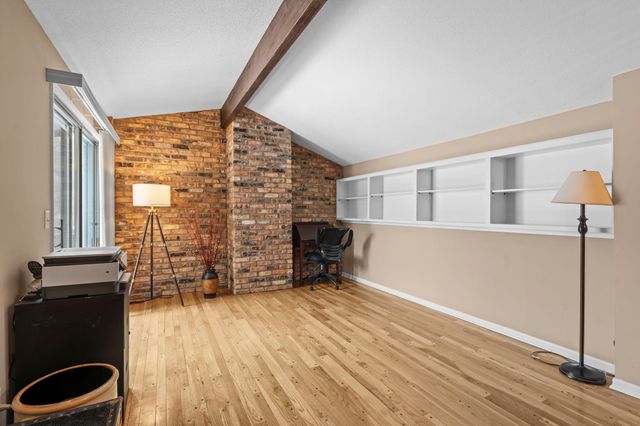 149 Birnamwood Drive, Burnsville, MN 55337