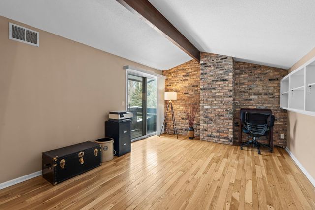 149 Birnamwood Drive, Burnsville, MN 55337