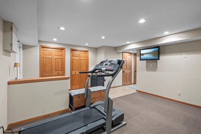 149 Birnamwood Drive, Burnsville, MN 55337