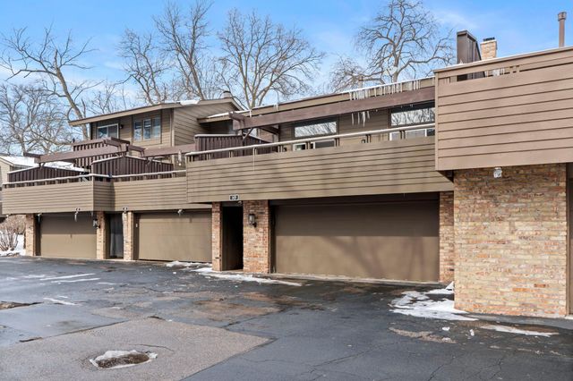 149 Birnamwood Drive, Burnsville, MN 55337