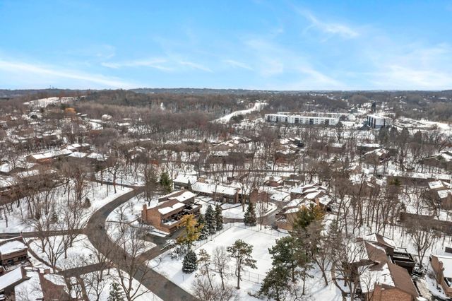 149 Birnamwood Drive, Burnsville, MN 55337