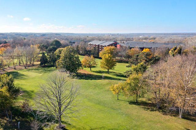 149 Birnamwood Drive, Burnsville, MN 55337