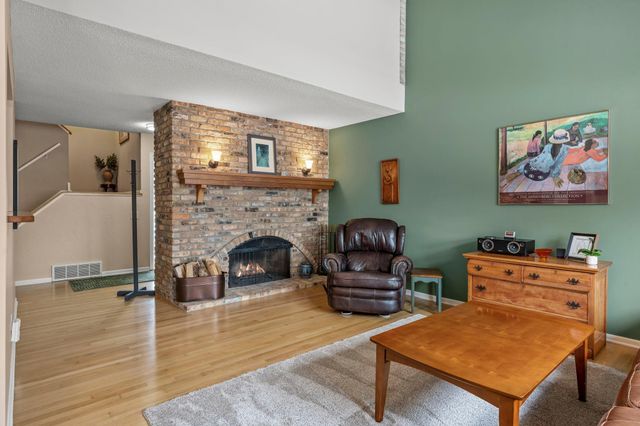 149 Birnamwood Drive, Burnsville, MN 55337