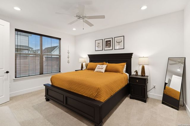 424 CONSTANCE DR, New Braunfels, TX 78130