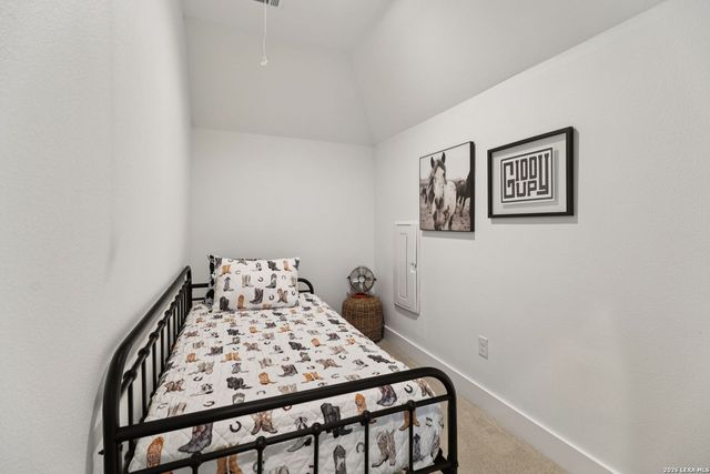 424 CONSTANCE DR, New Braunfels, TX 78130