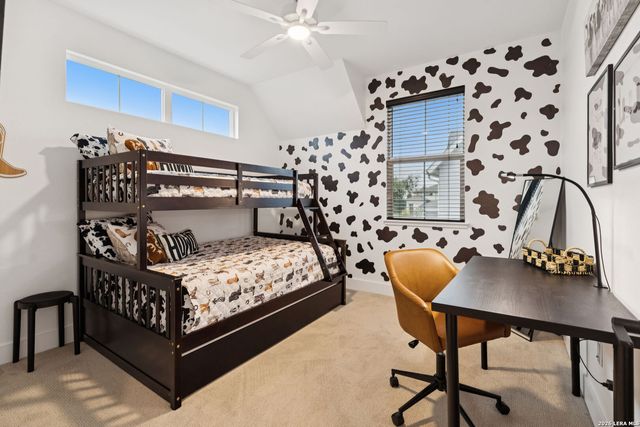 424 CONSTANCE DR, New Braunfels, TX 78130