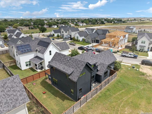424 CONSTANCE DR, New Braunfels, TX 78130