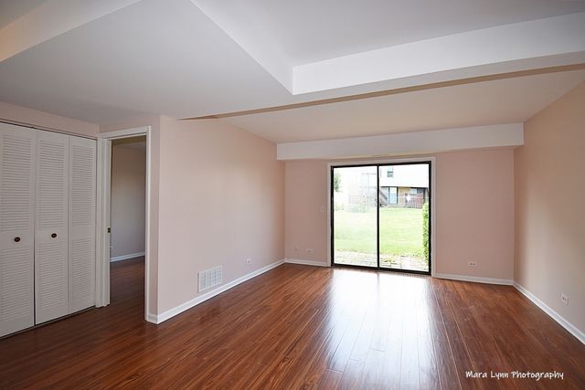 374 Juniper Tree Court 374, Hoffman Estates, IL 60169