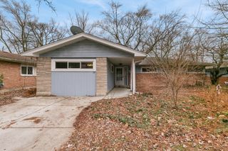 28 W Rocket Circle, Park Forest, IL 60466