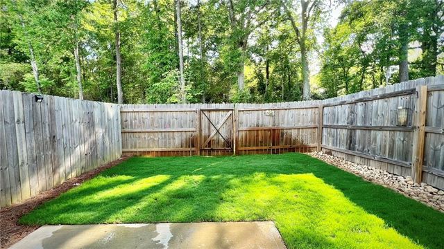 239 Auburn Valley Way, Auburn, GA 30011