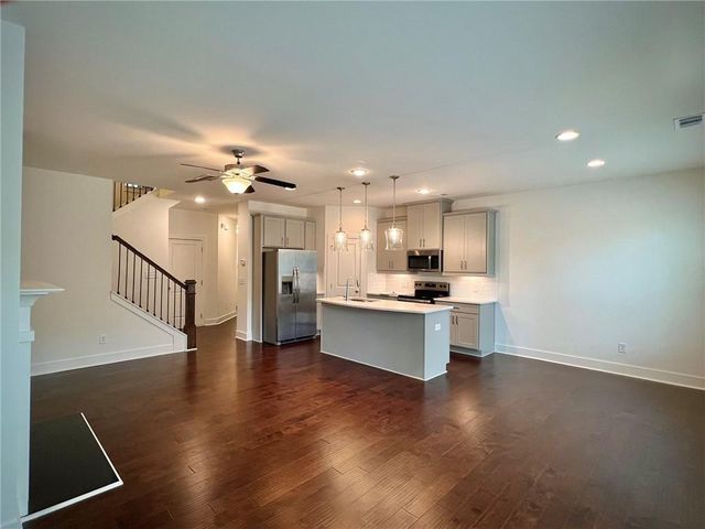 239 Auburn Valley Way, Auburn, GA 30011