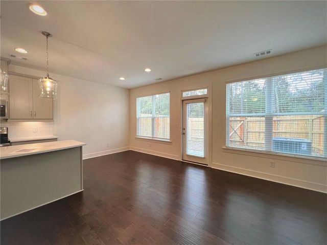 239 Auburn Valley Way, Auburn, GA 30011