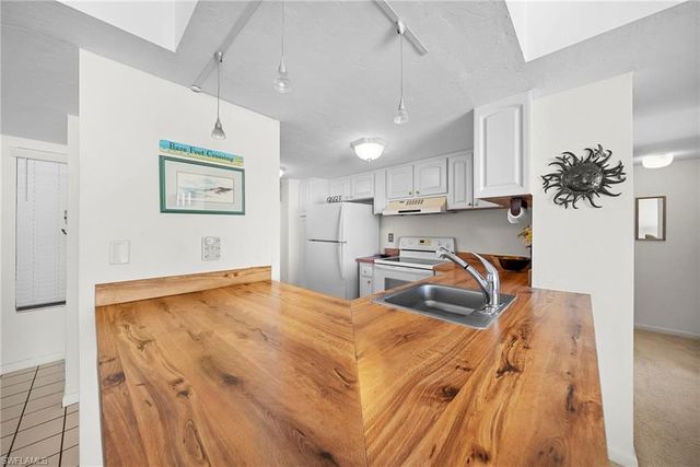 26300 Hickory BLVD # 503, Bonita Springs, FL 34134