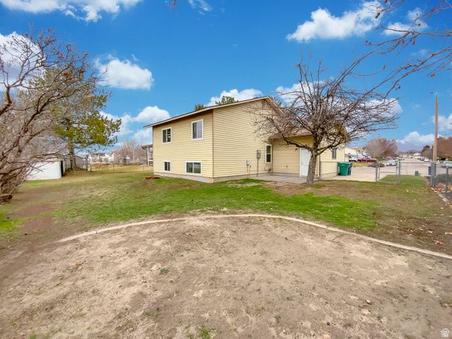 5773 S 3850 W, Roy, UT 84067