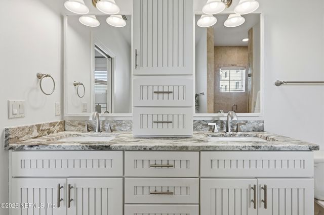 129 11TH Avenue N B, Jacksonville Beach, FL 32250