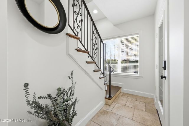 129 11TH Avenue N B, Jacksonville Beach, FL 32250