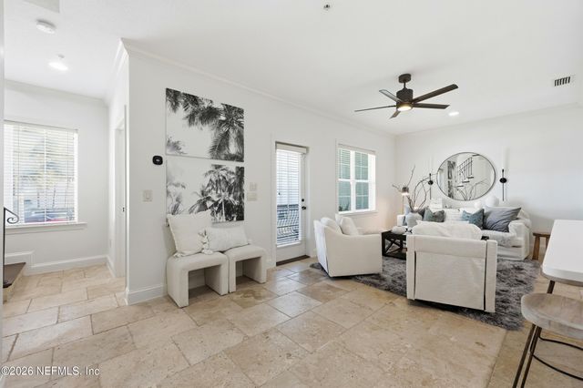 129 11TH Avenue N B, Jacksonville Beach, FL 32250