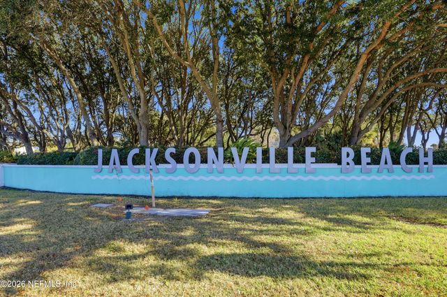 129 11TH Avenue N B, Jacksonville Beach, FL 32250
