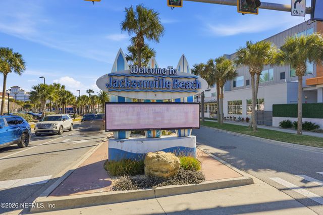 129 11TH Avenue N B, Jacksonville Beach, FL 32250