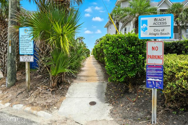 129 11TH Avenue N B, Jacksonville Beach, FL 32250