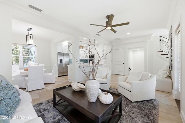 129 11TH Avenue N B, Jacksonville Beach, FL 32250