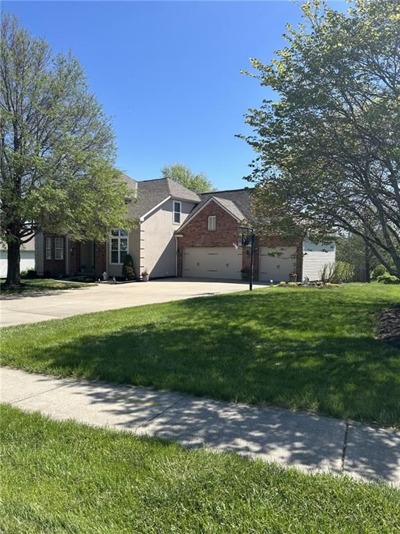 13025 WOODRIDGE Street, Platte City, MO 64079