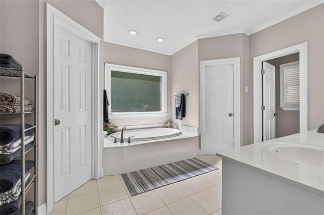 708 Branchview Court, Mcdonough, GA 30252